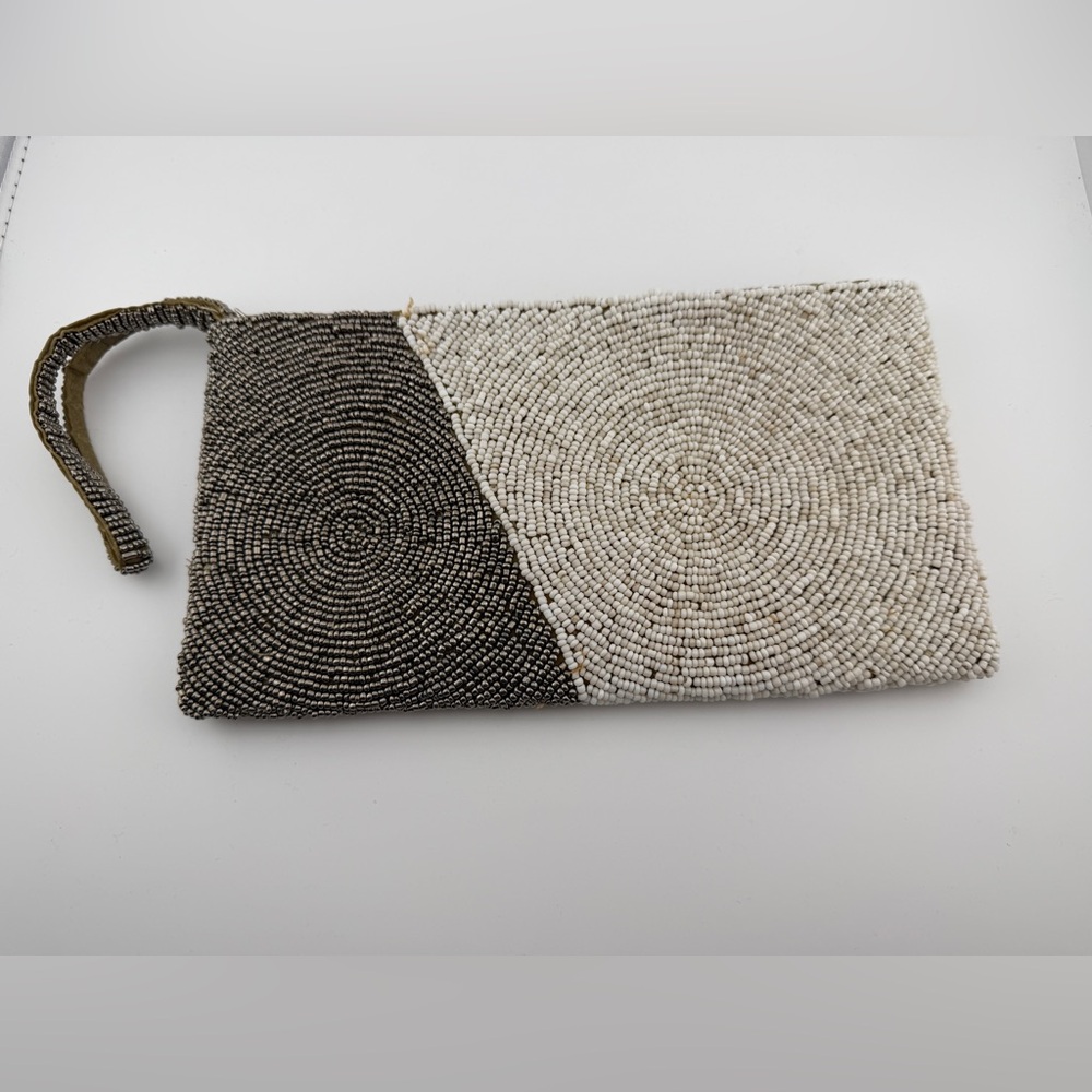 Vintage Fully Beaded Wristlet Clutch Bag Two Tone Cream & Pewter Gray Purse 9x5”